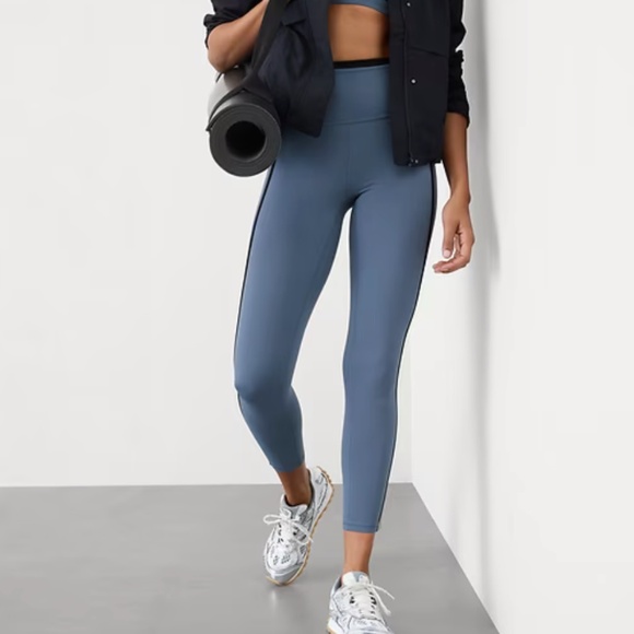 Athleta Elation Ultra High Rise 7/8 Legging - Picture 4 of 8